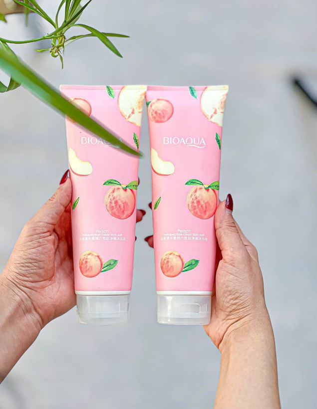 نمک بدن هلو بیوآکوا|BIOAQUA