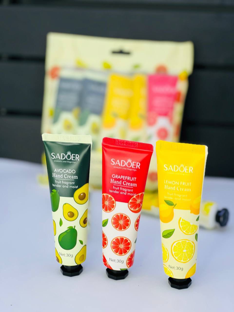 مرطوب کننده میوه ای سادور|SADOR