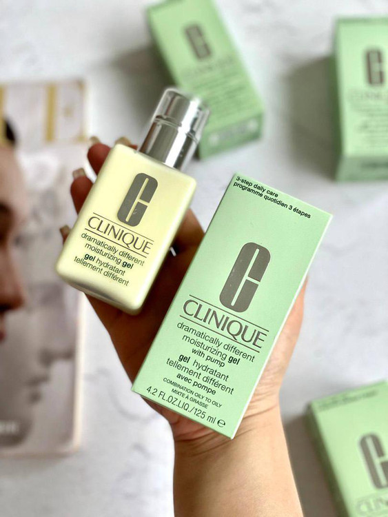 ژل مرطوب کننده و آبرسان کلینیک|Clinique