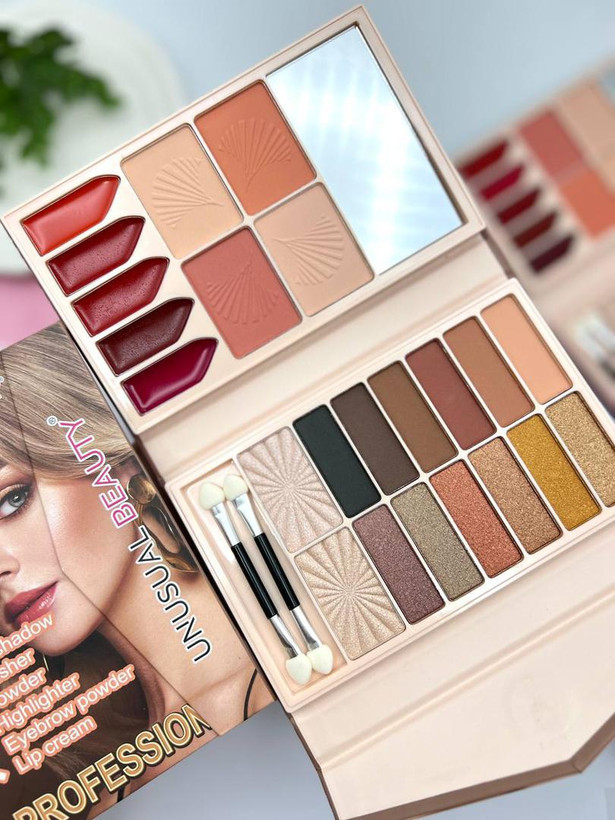 سایه کیفی دختر سایز بزرگ