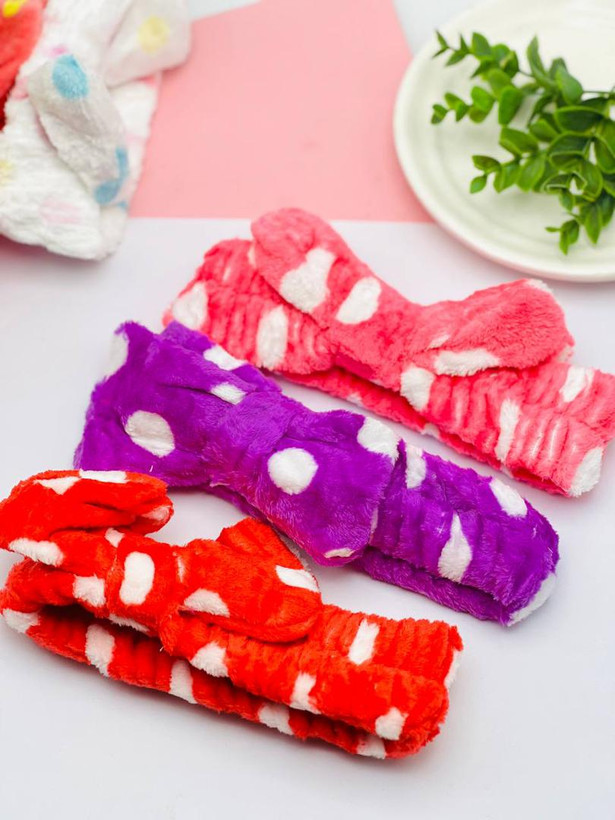 هدبند خال خالی