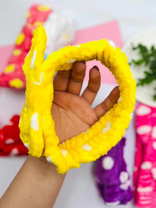 هدبند خال خالی